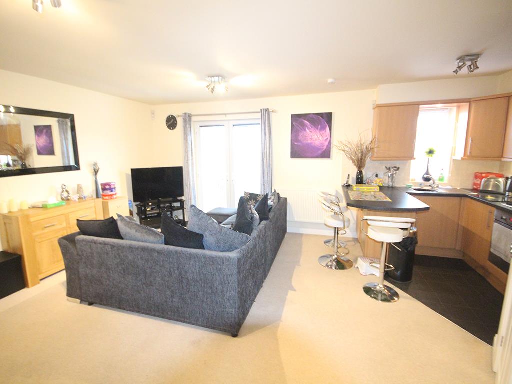2 bedroom apartment For Sale in Colne - IMG_1795.jpg
